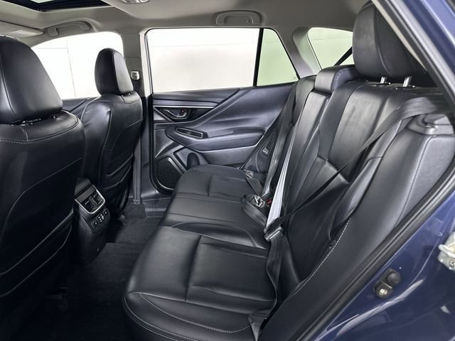 Used 2023 Subaru Outback Touring XT AWD/4WD image 26