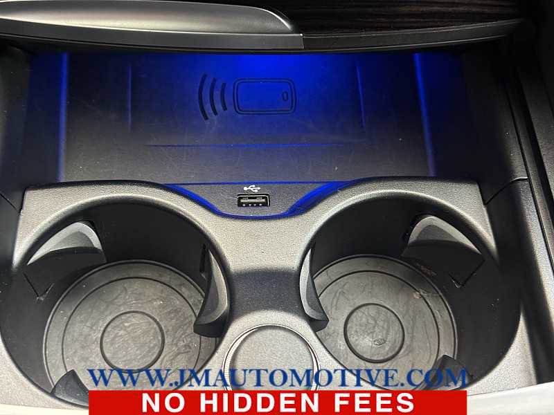 Used 2023 BMW 530i xDrive w/ Premium Package image 41