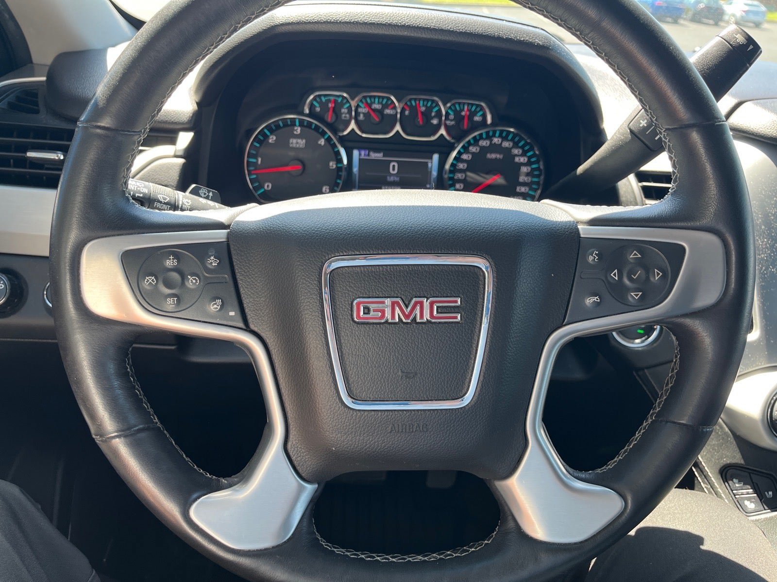 Used 2017 GMC Yukon SLT AWD/4WD image 26