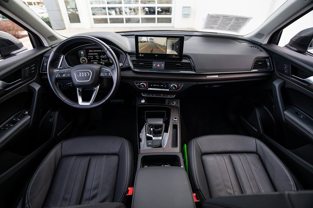 Used 2022 Audi Q5 2.0T Premium Plus w/ Premium Plus Package image 13