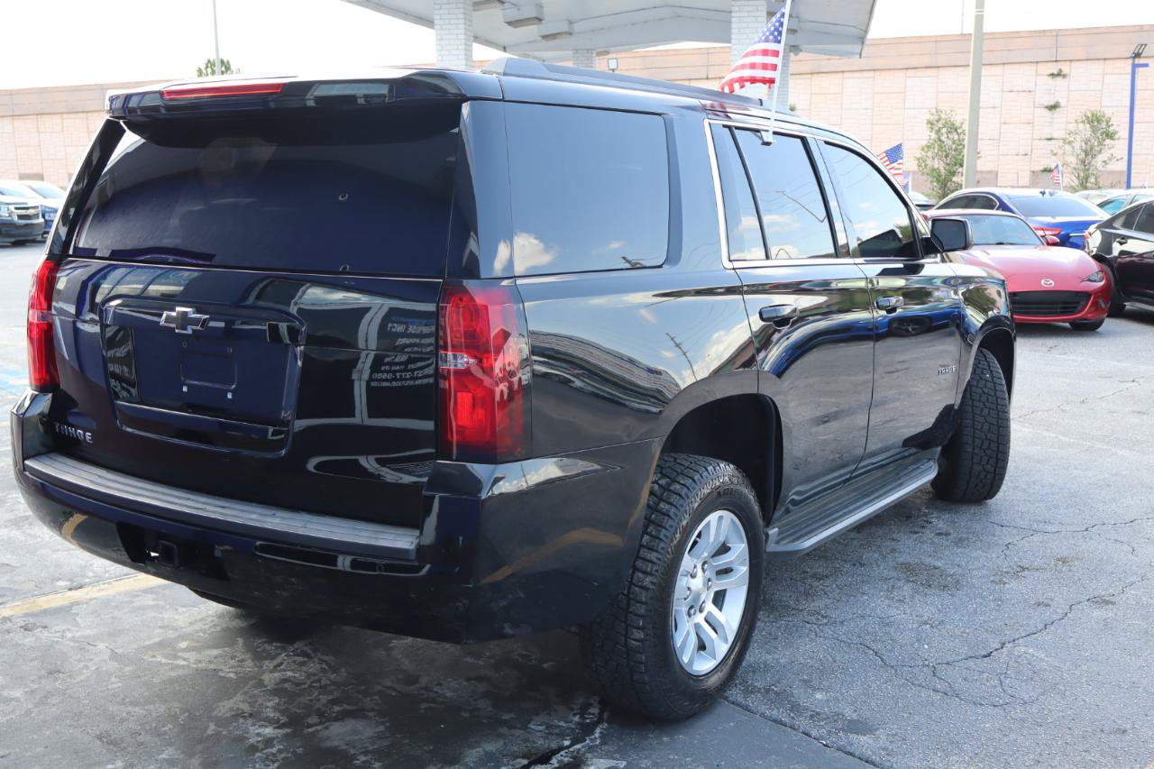 Used 2017 Chevrolet Tahoe LS RWD image 3
