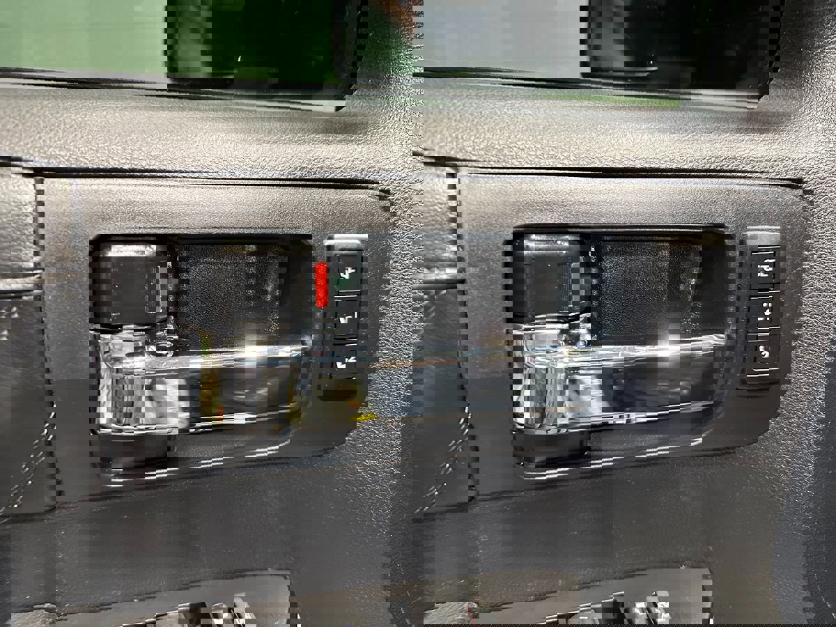 Used 2019 Toyota Tundra Platinum image 23