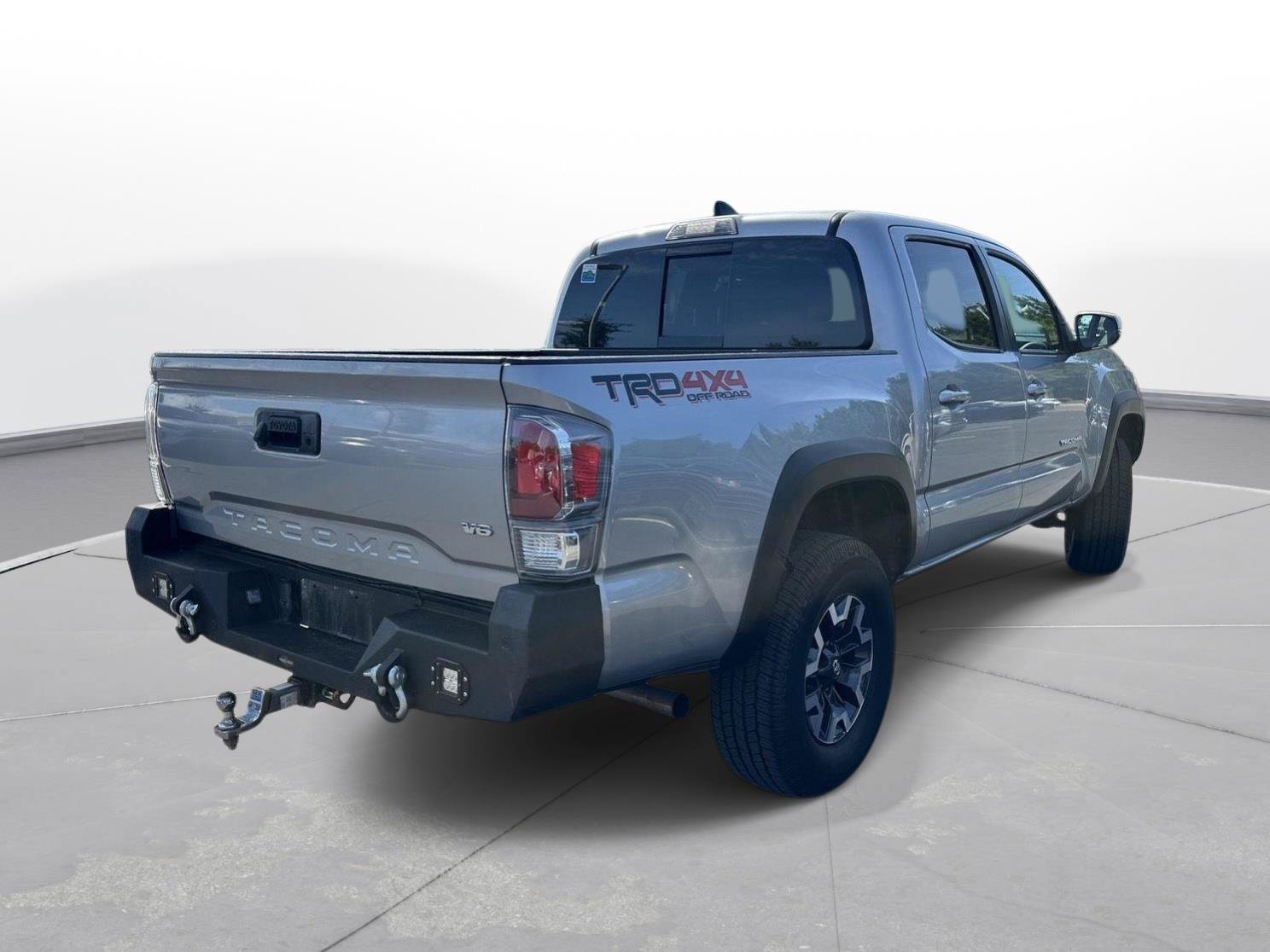 Used 2020 Toyota Tacoma TRD Off-Road w/ Technology Package AWD/4WD image 6