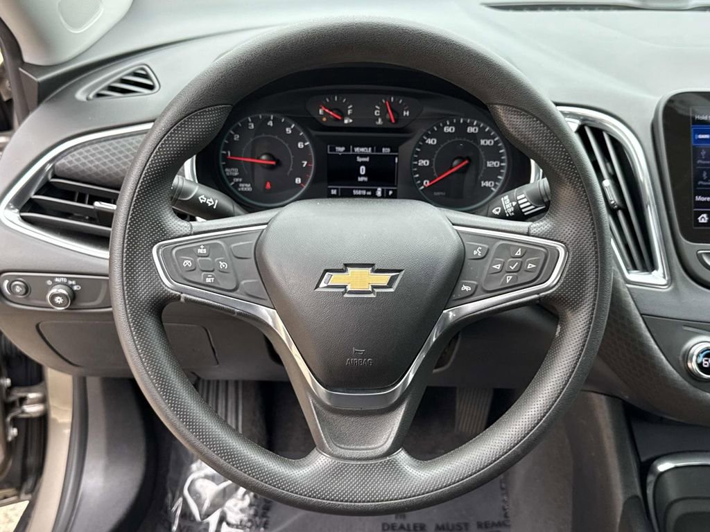 Used 2020 Chevrolet Malibu LT image 31