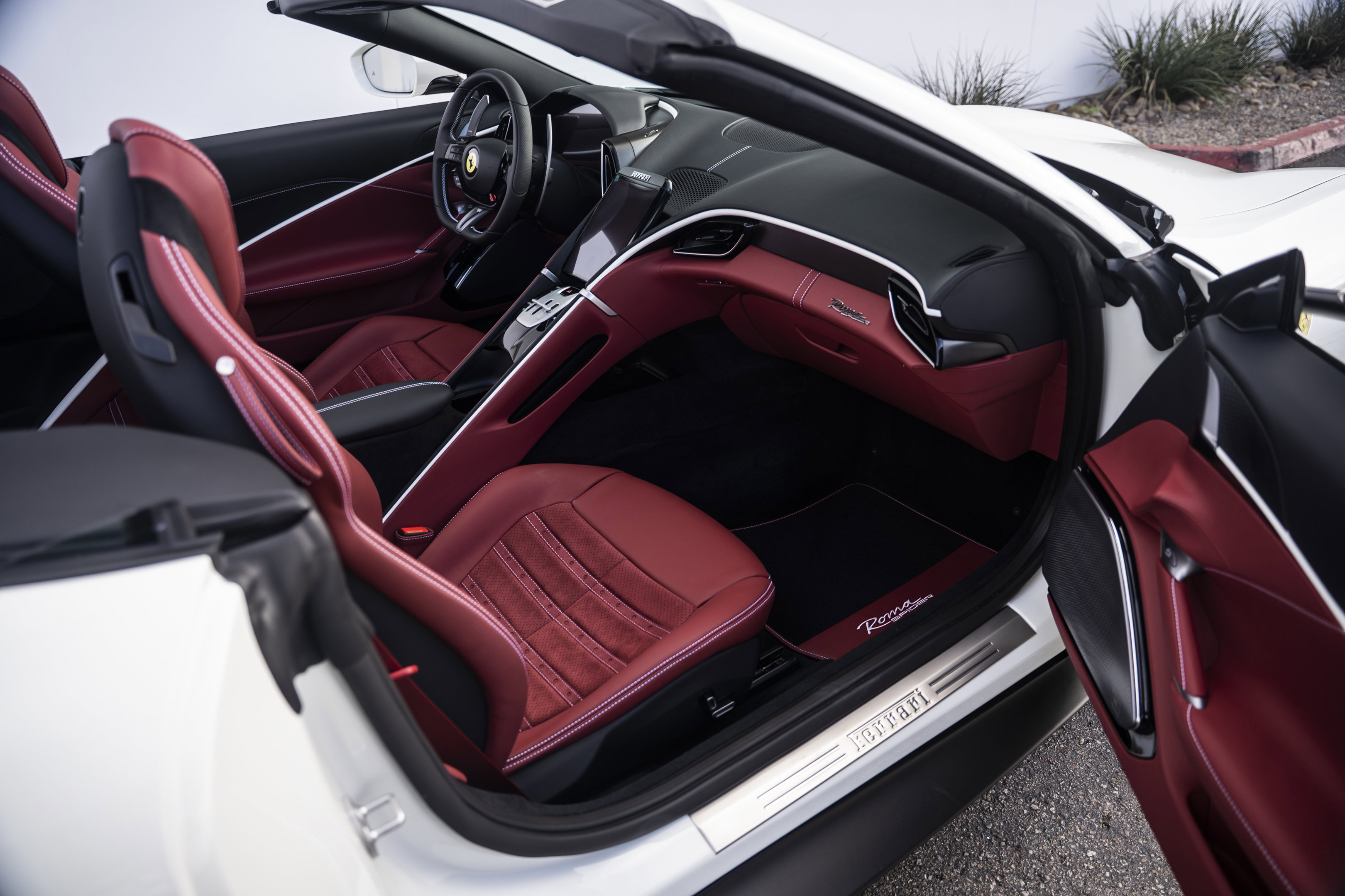 Used 2026 Ferrari Roma Spider RWD image 51