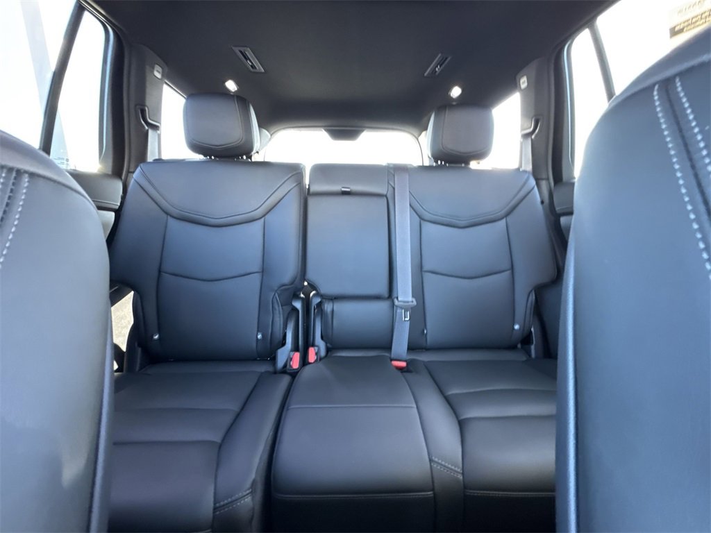 Used 2024 Cadillac XT6 Sport image 13