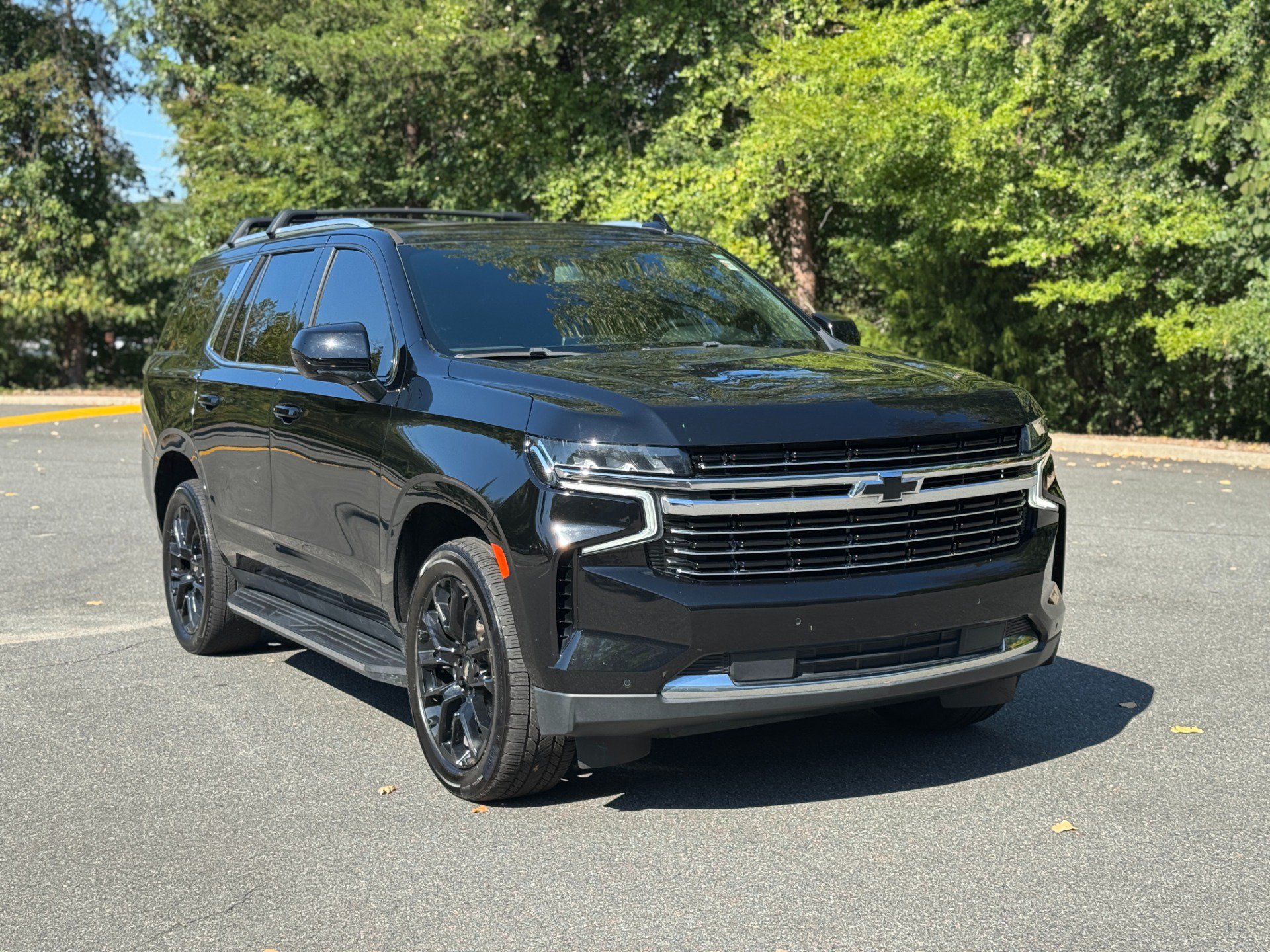 Used 2022 Chevrolet Tahoe LT AWD/4WD image 16