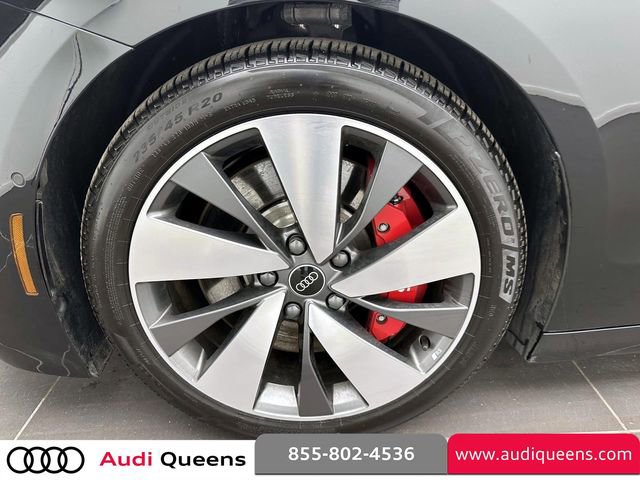 Used 2025 Audi S6 e-tron Prestige image 8