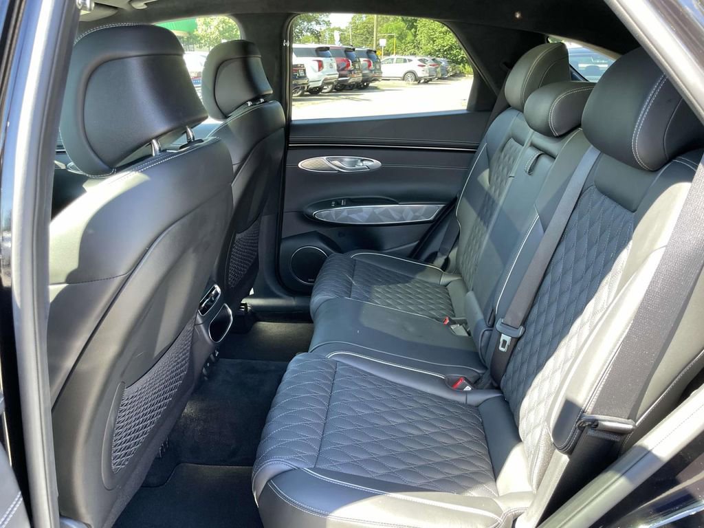 Certified 2024 Genesis GV70 3.5T Sport w/ Sport Advanced Package image 11