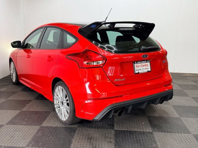 Used 2018 Ford Focus RS AWD/4WD image 11