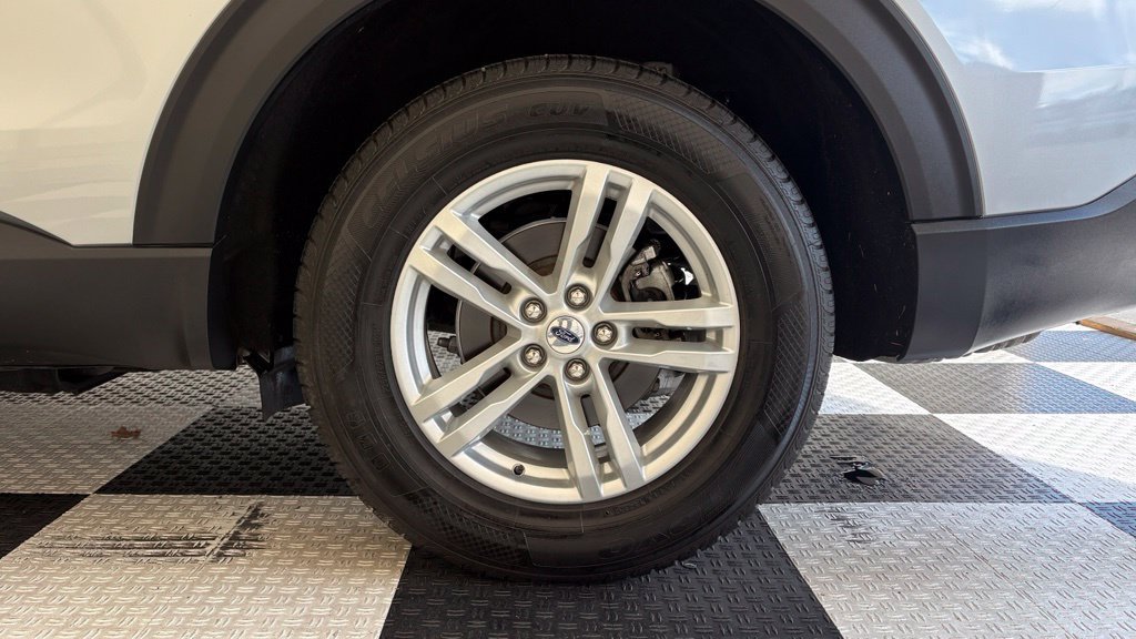 Used 2022 Ford Explorer XLT AWD/4WD image 13