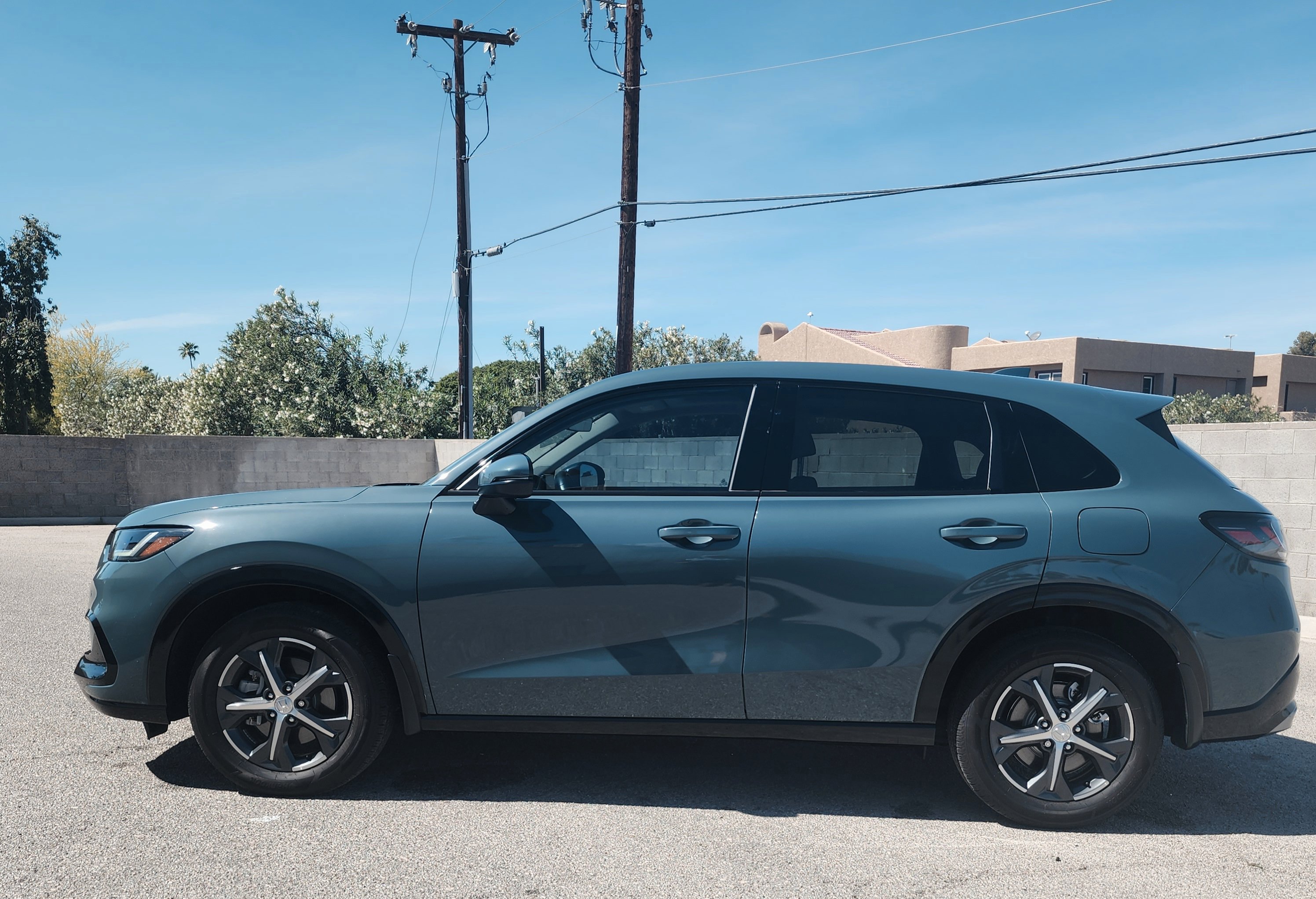 Used 2025 Honda HR-V EX-L image 7