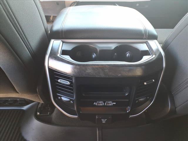 Used 2020 RAM 1500 Big Horn AWD/4WD image 32