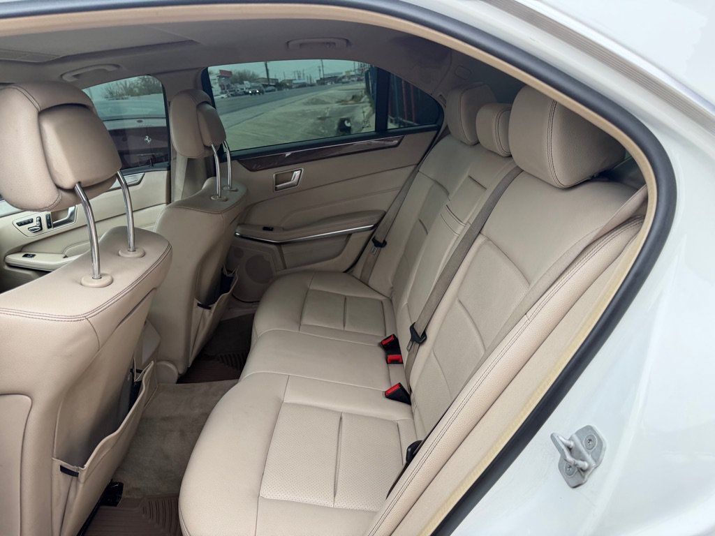 Used 2014 Mercedes-Benz E 350 Sedan image 8