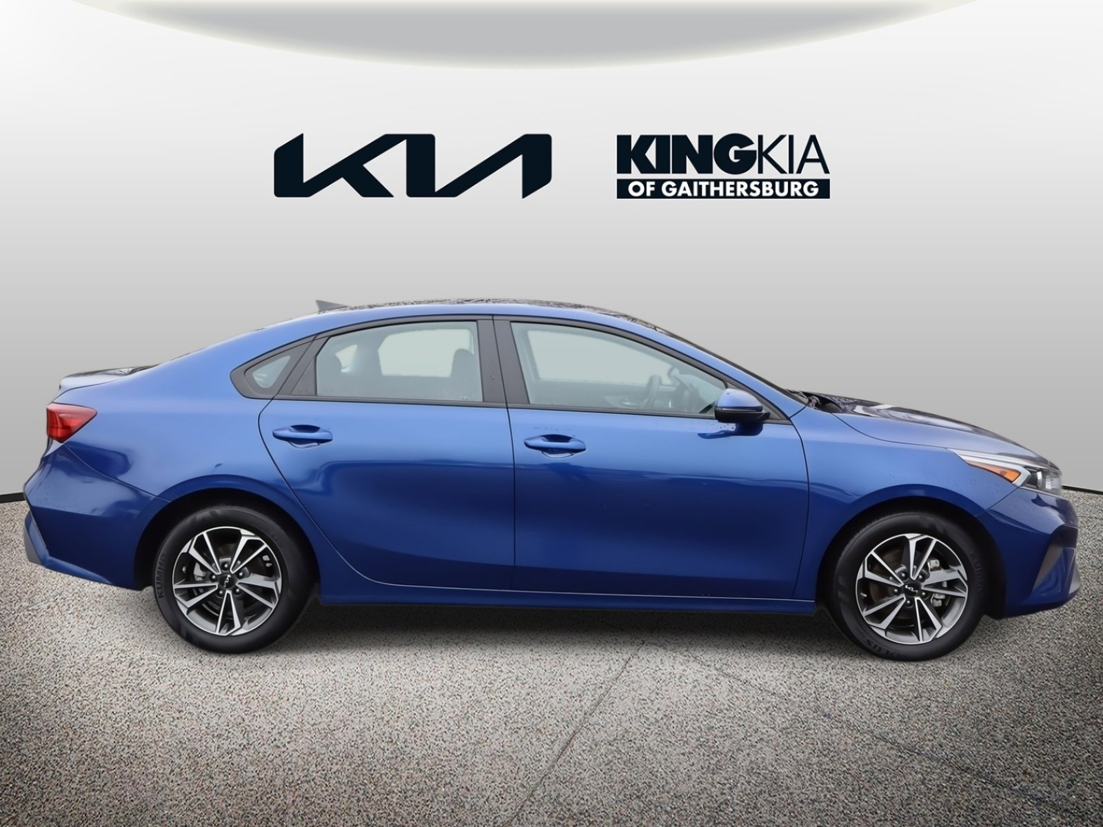 Certified 2023 Kia Forte LXS w/ LXS Technology Package image 2