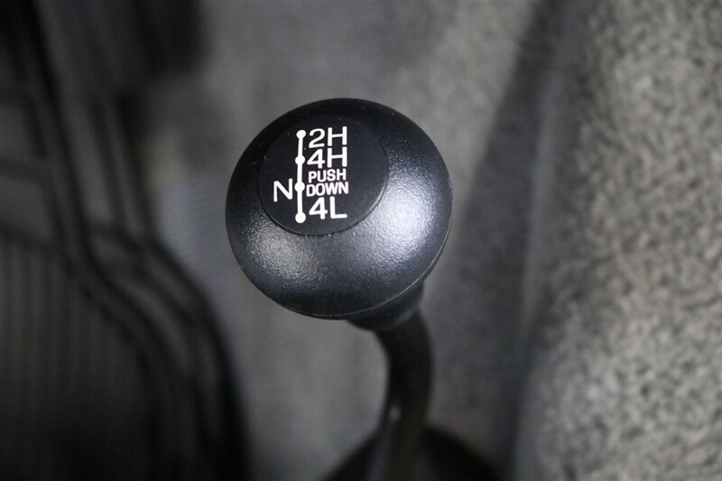 Used 1995 Ford F250 4x4 Regular Cab image 88