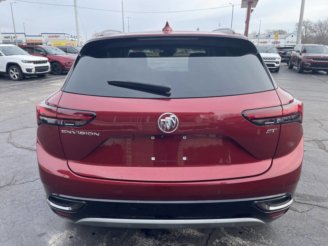 Used 2023 Buick Envision Preferred image 7