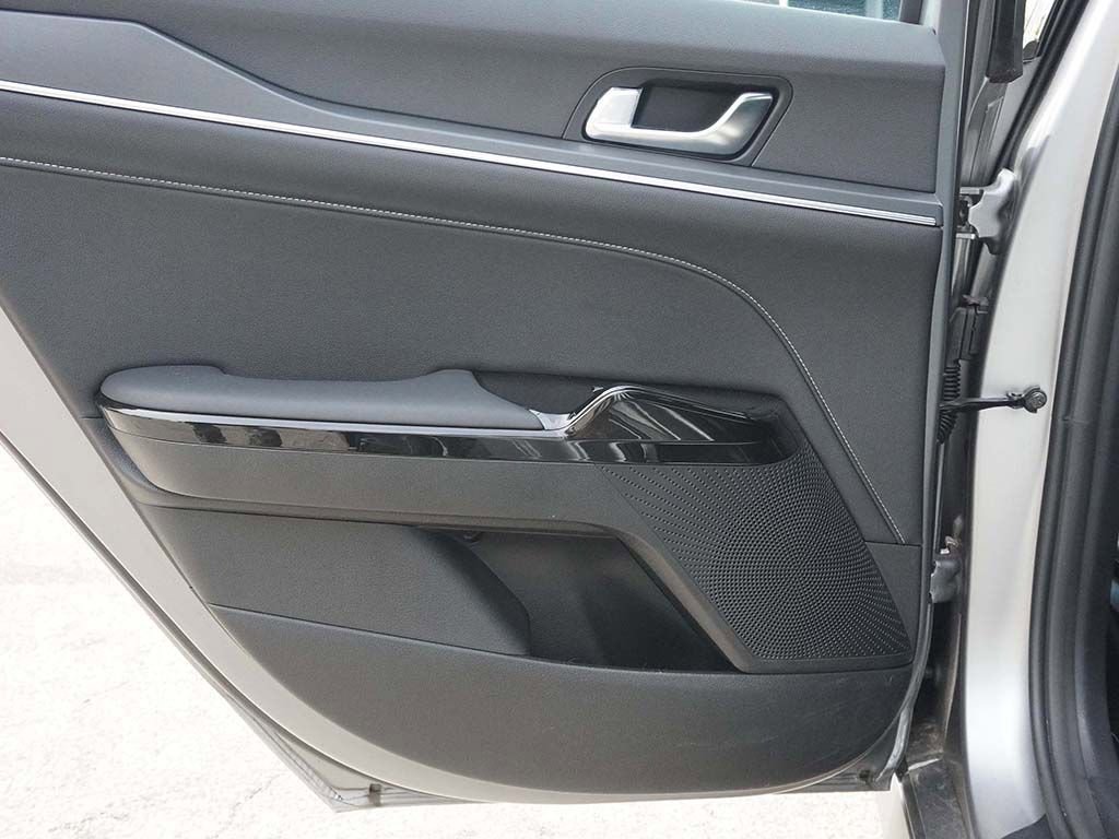 Used 2025 Kia K5 GT-Line w/ GT-Line Premium Package FWD image 25
