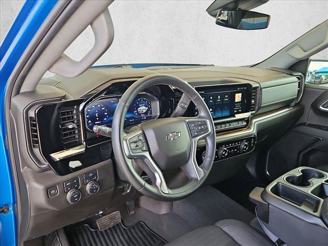 Used 2024 Chevrolet Silverado 1500 RST AWD/4WD image 10