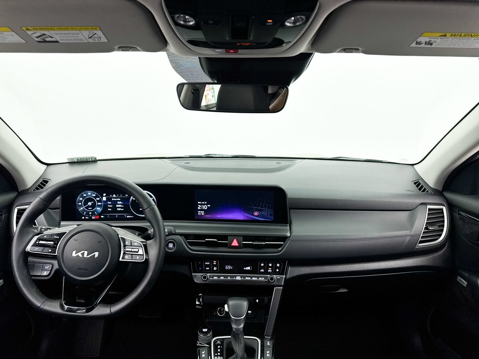 Certified 2024 Kia Seltos SX w/ SX Sunroof Package AWD/4WD image 23