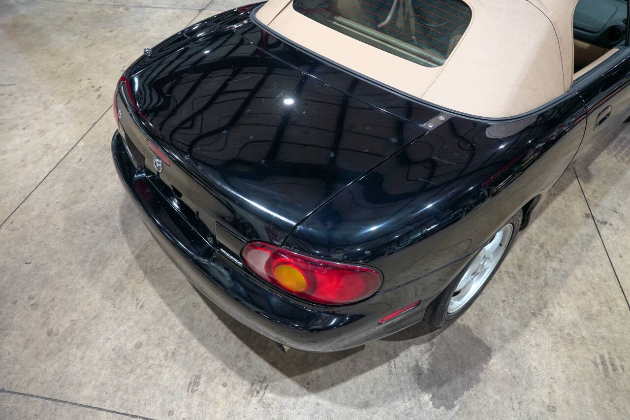 Used 1999 MAZDA MX-5 Miata RWD image 34