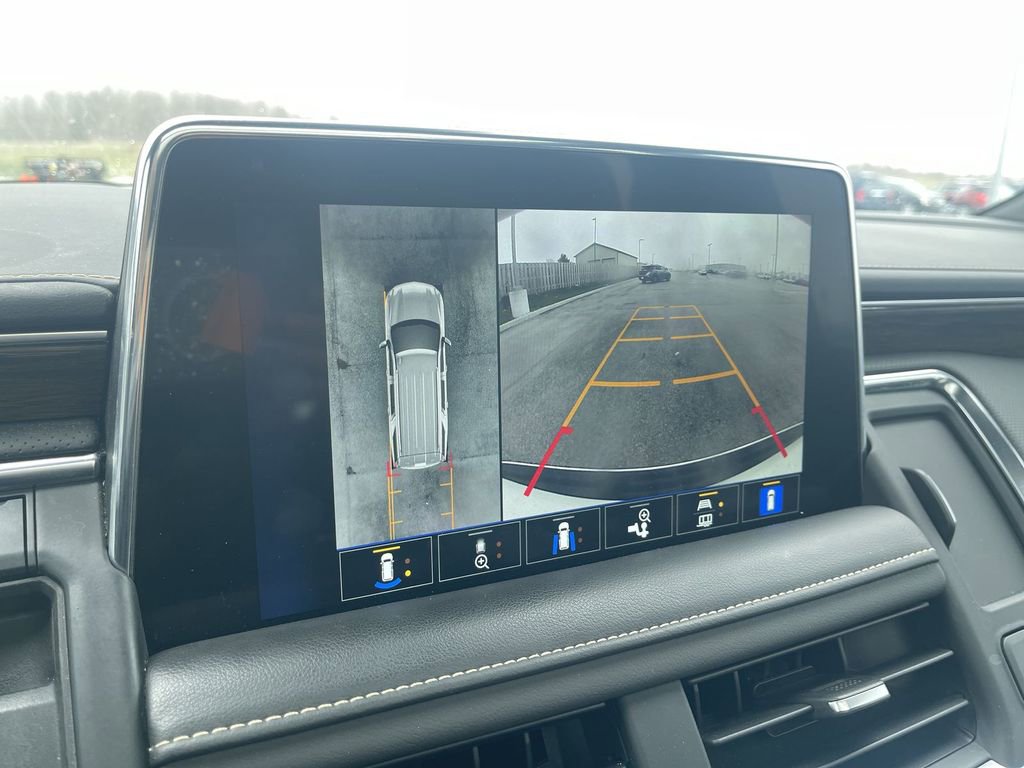 Used 2023 Chevrolet Tahoe Premier w/ Premium Package image 28