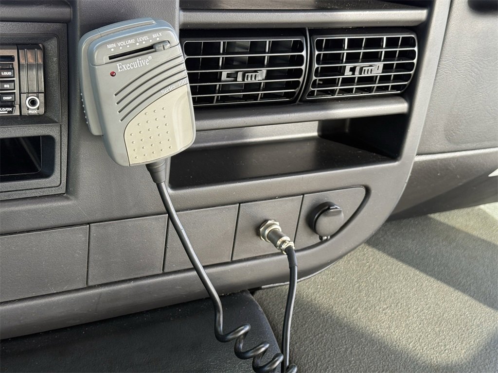 Used 2014 Chevrolet Express 4500 Base w/ Shuttle Bus Package image 23