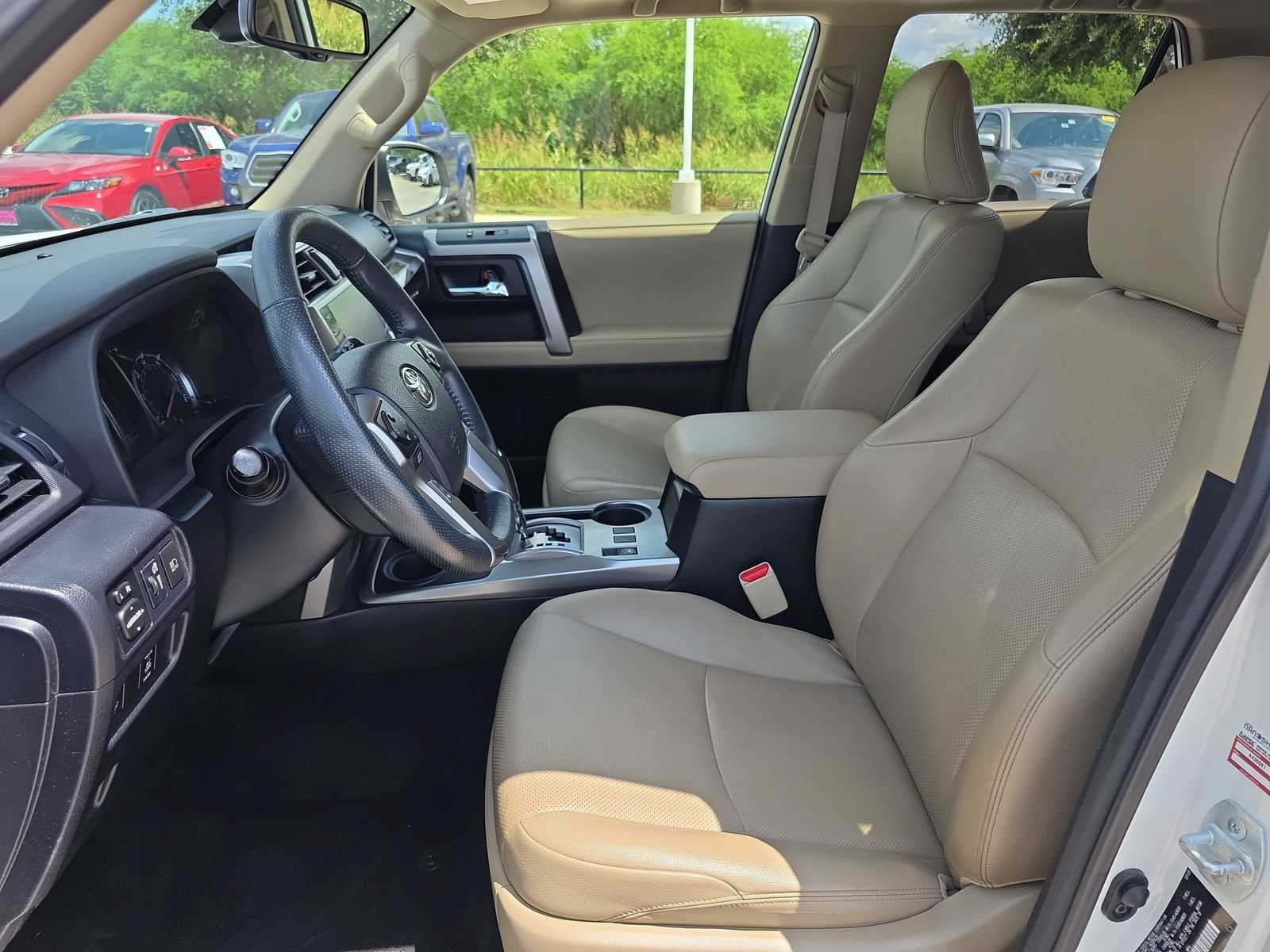 Used 2020 Toyota 4Runner Limited AWD/4WD image 12
