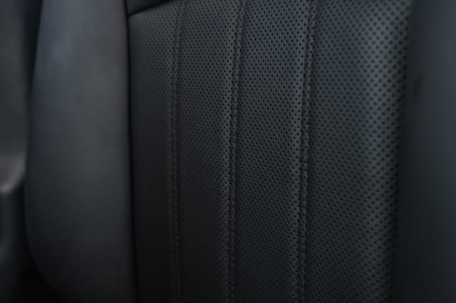 Used 2012 Hyundai Equus Signature RWD image 70