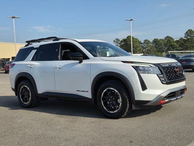 New 2026 Nissan Pathfinder Rock Creek w/ Rock Creek Premium Package AWD/4WD image 5