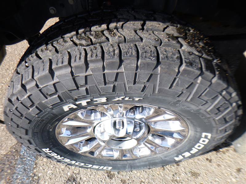 Used 2019 Ford F250 Lariat w/ Lariat Ultimate Package image 26