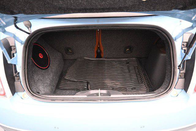 Used 2017 FIAT 500 Lounge FWD image 26