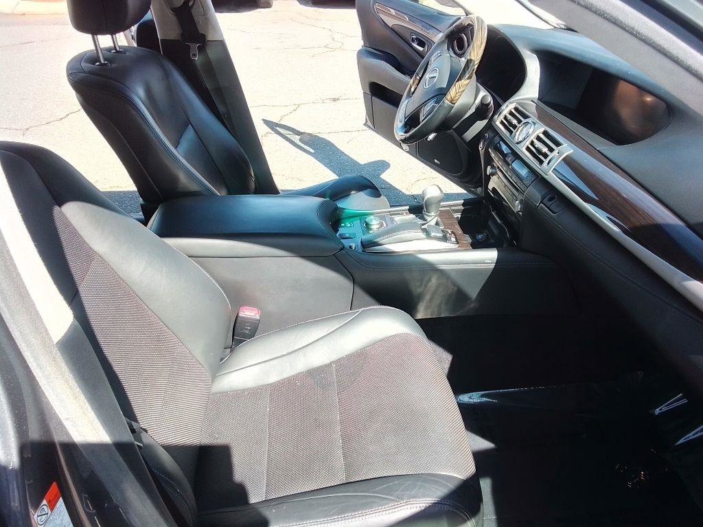 Used 2015 Lexus LS 460 Luxury Sedan w/ Comfort Package image 17