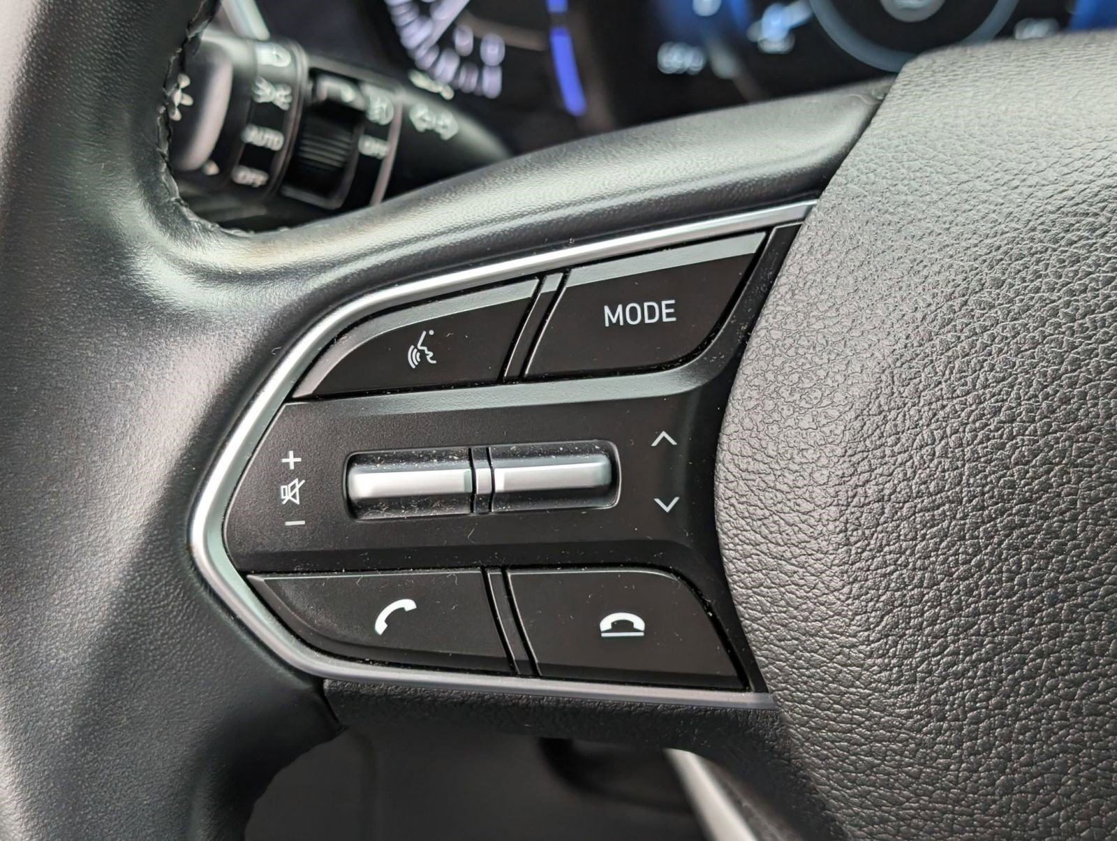 Used 2020 Hyundai Santa Fe SEL image 19