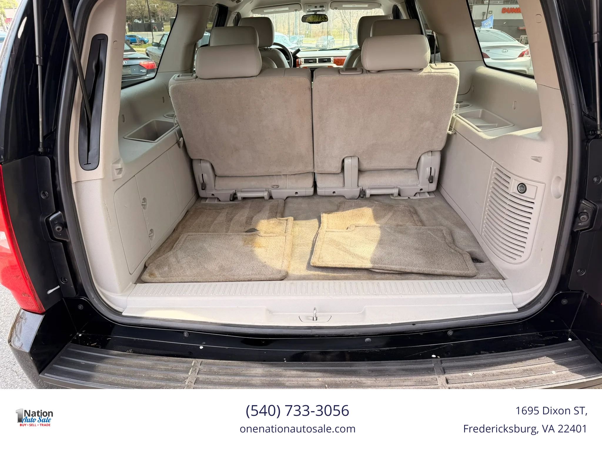 Used 2009 Chevrolet Suburban LT w/ Luxury Package AWD/4WD image 21