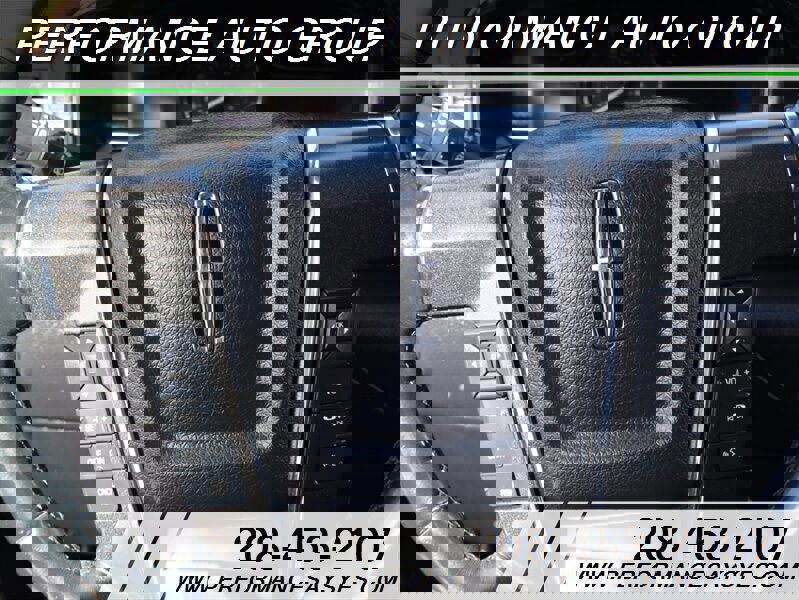 Used 2016 Lincoln Navigator Select image 23