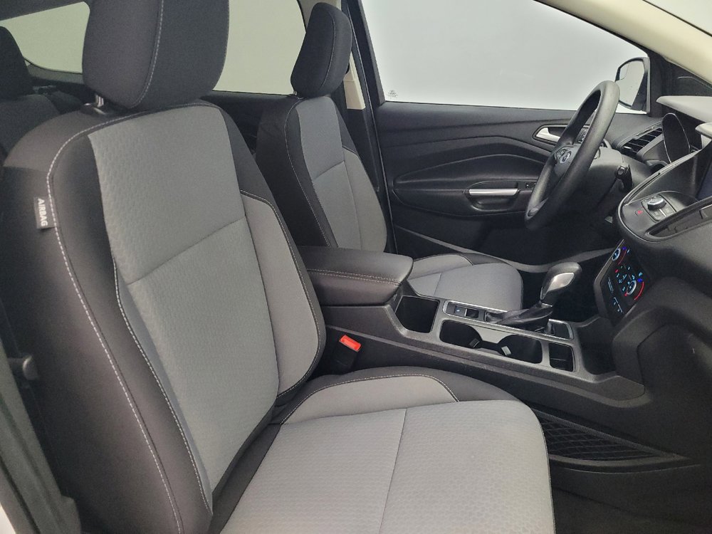 Used 2019 Ford Escape SE FWD image 21