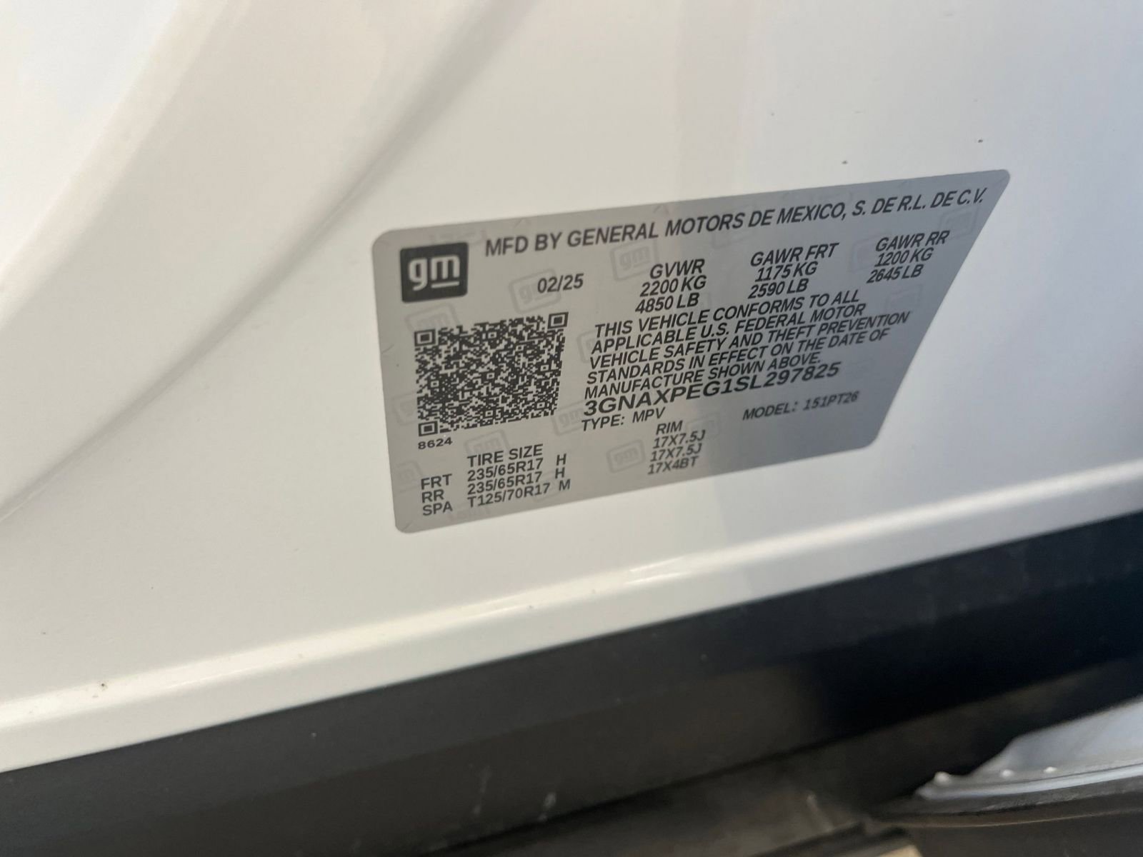 Used 2025 Chevrolet Equinox LT image 30