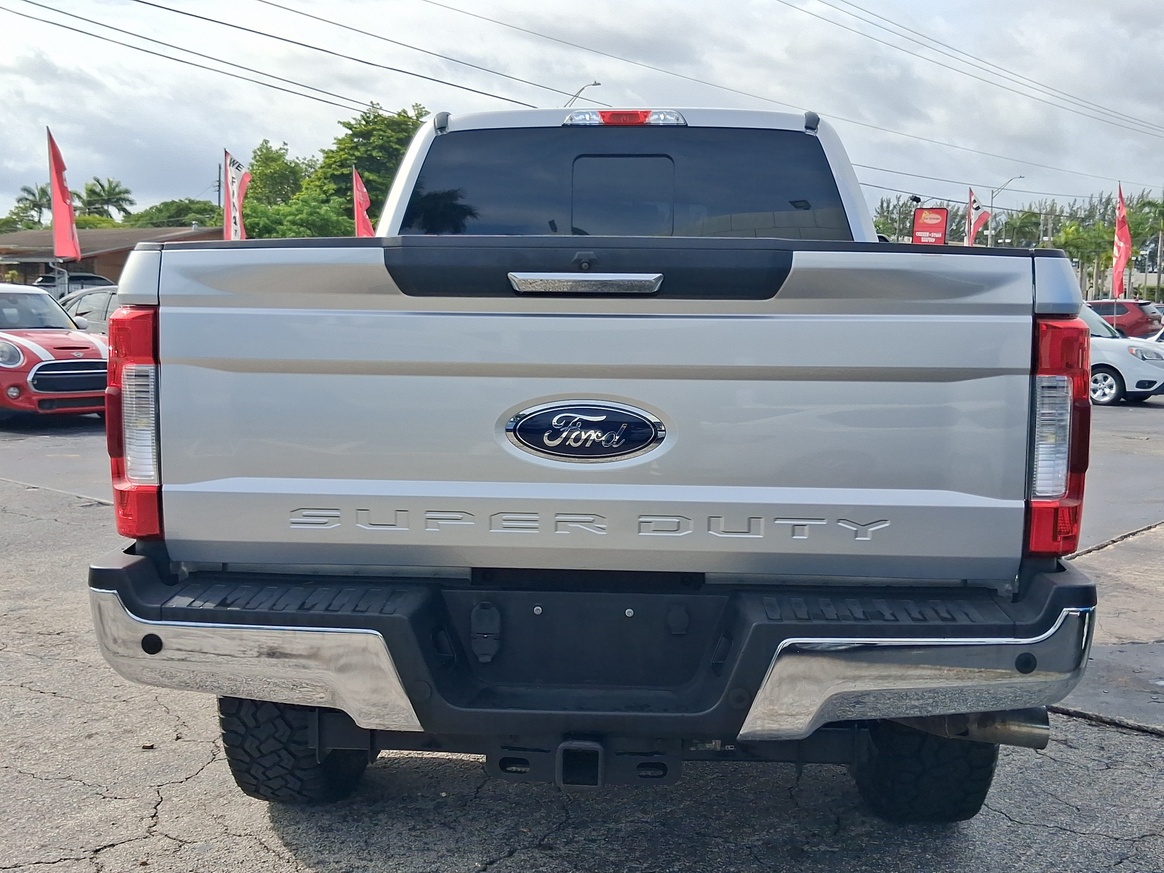 Used 2018 Ford F250 XLT w/ XLT Premium Package AWD/4WD image 6