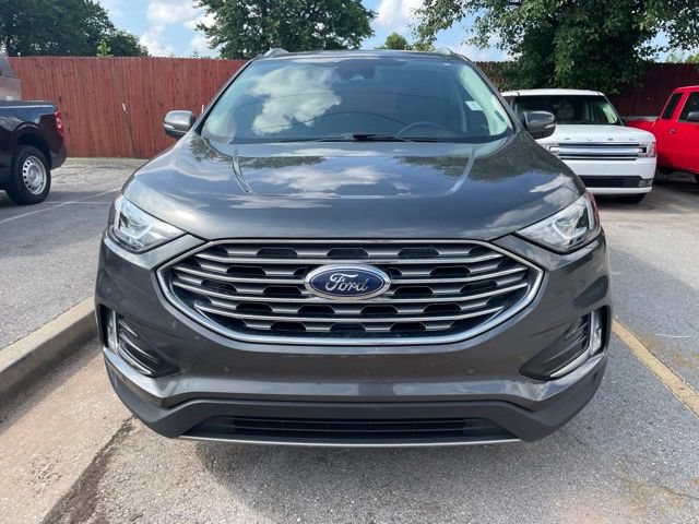 Certified 2020 Ford Edge Titanium FWD image 3