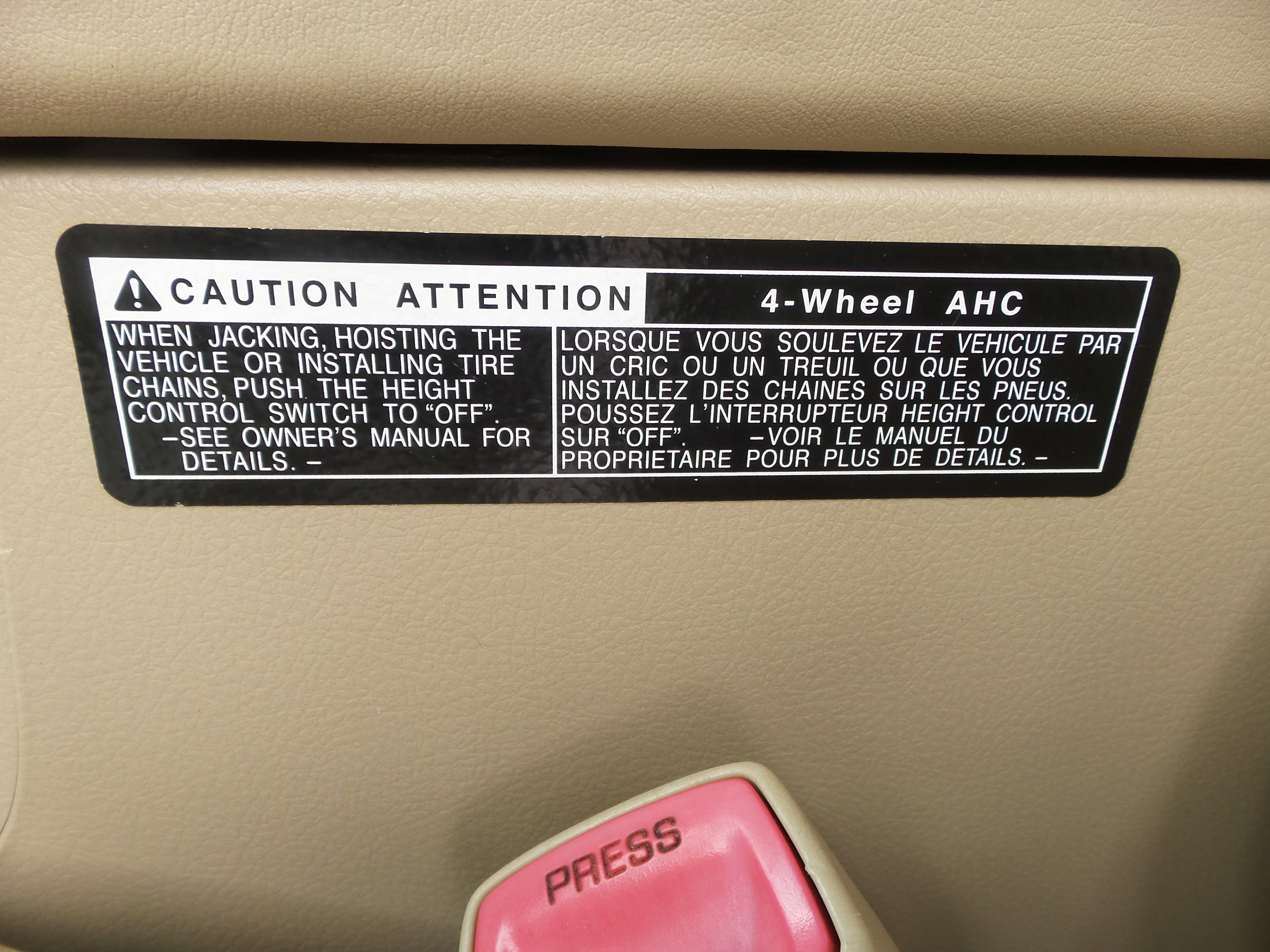 Used 2011 Lexus LX 570 4WD image 51