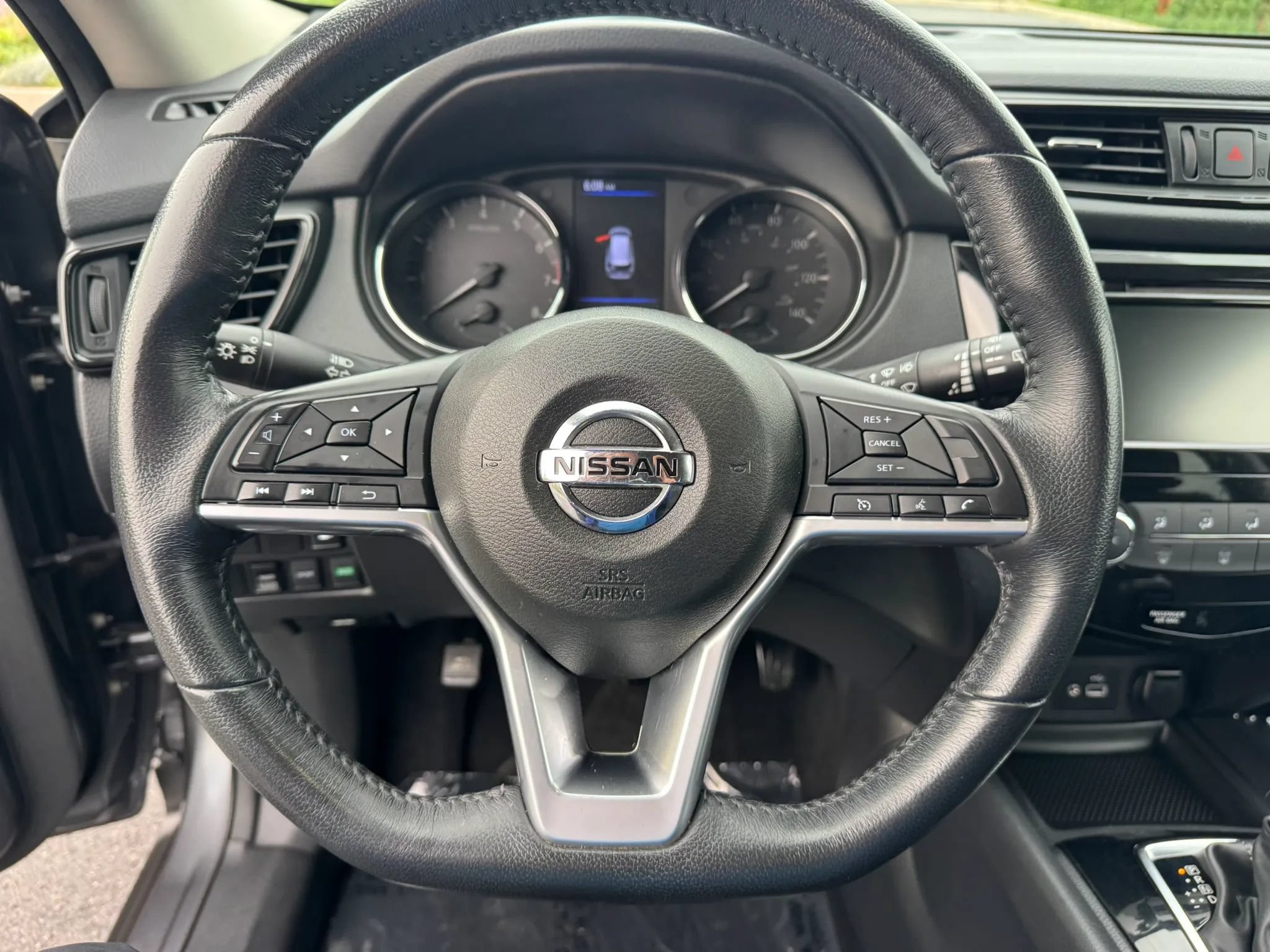 Used 2018 Nissan Rogue S w/ S Value Package AWD/4WD image 30