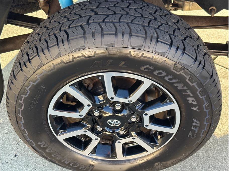 Used 2015 Toyota Tundra TRD Pro image 12