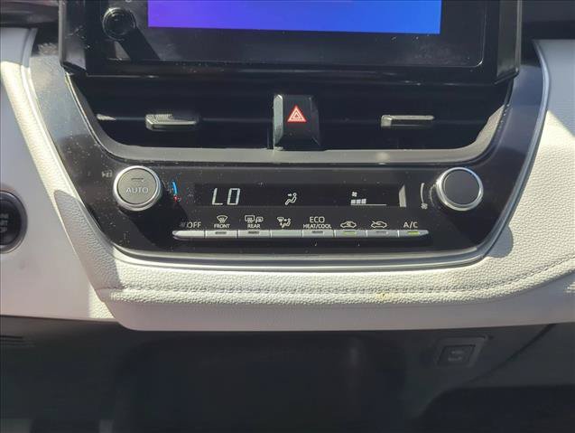 Certified 2024 Toyota Corolla SE FWD image 21