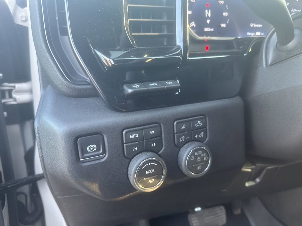 Used 2026 Chevrolet Silverado 2500 ZR2 w/ LPO, Dark Essentials Package image 18