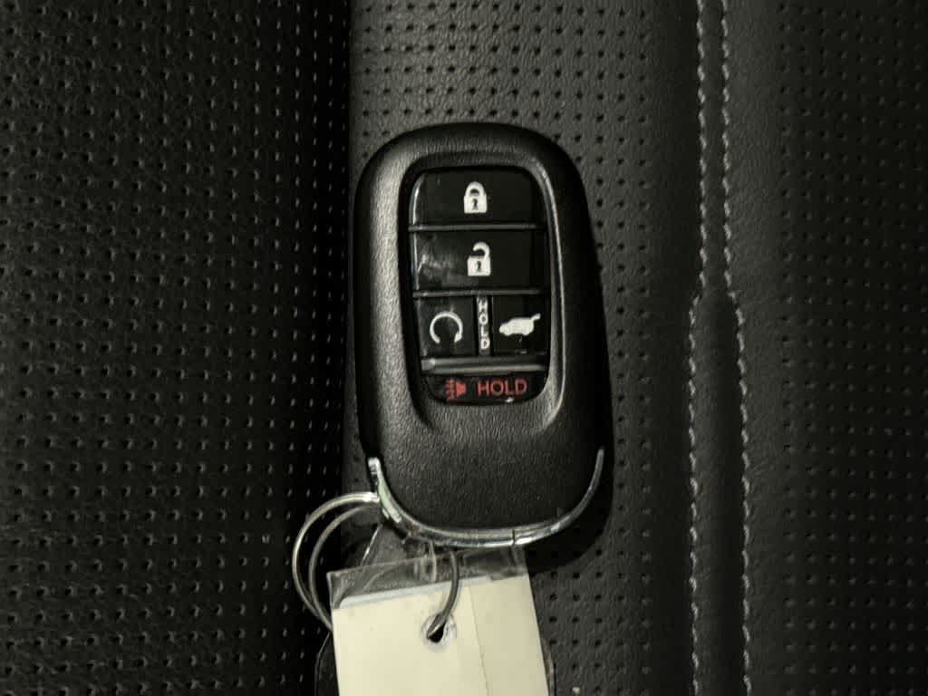 Used 2025 Honda CR-V EX-L image 27