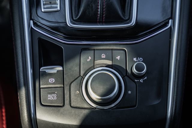 Used 2021 MAZDA CX-5 Carbon Edition image 26