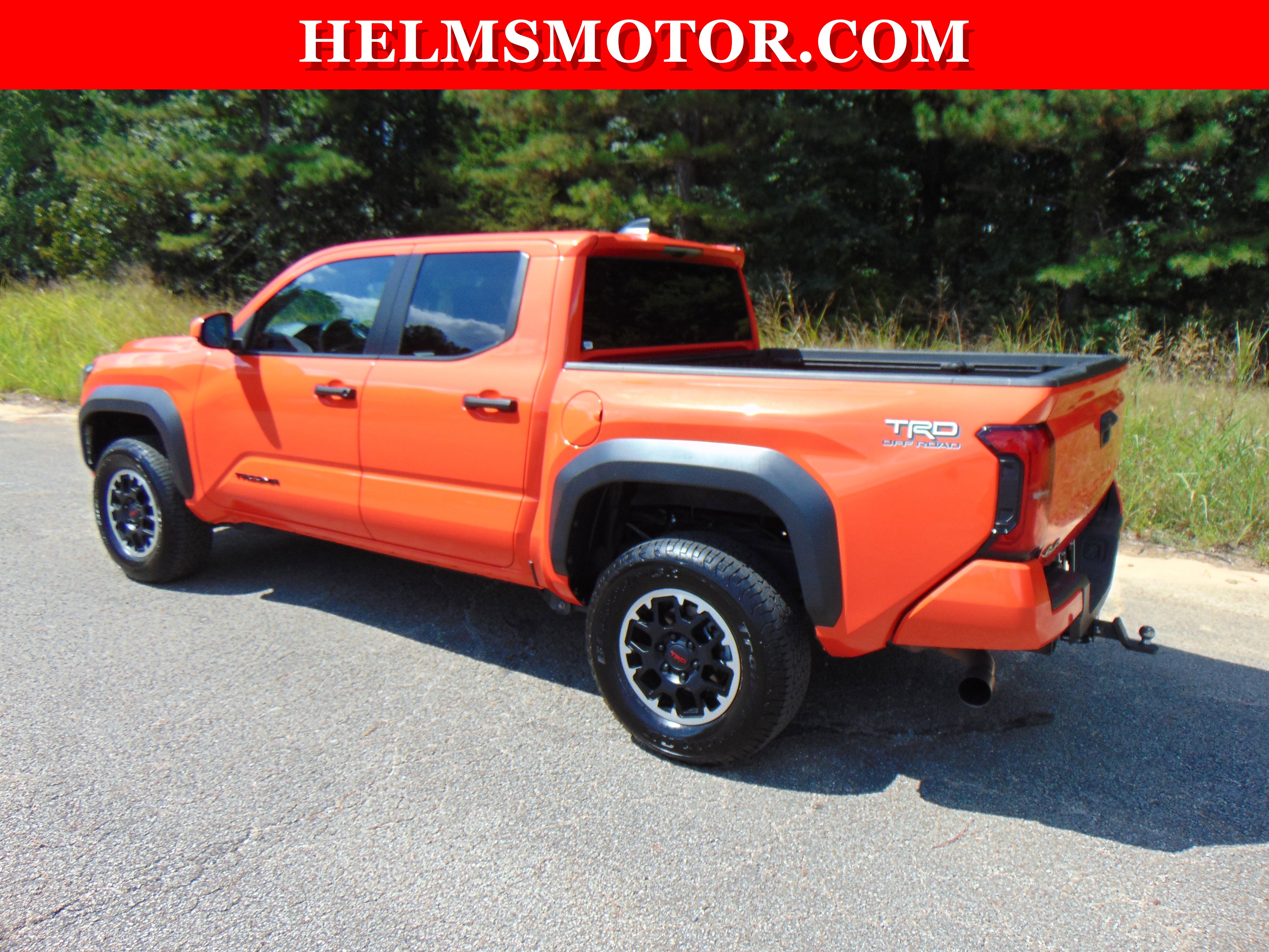 Used 2024 Toyota Tacoma TRD Off-Road image 5