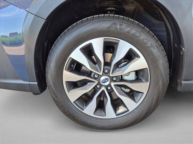 Used 2025 Subaru Outback Touring XT AWD/4WD image 24