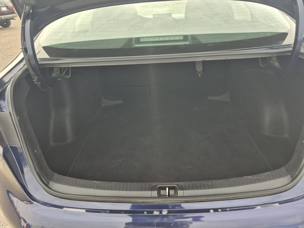 Used 2024 Toyota Corolla LE image 14